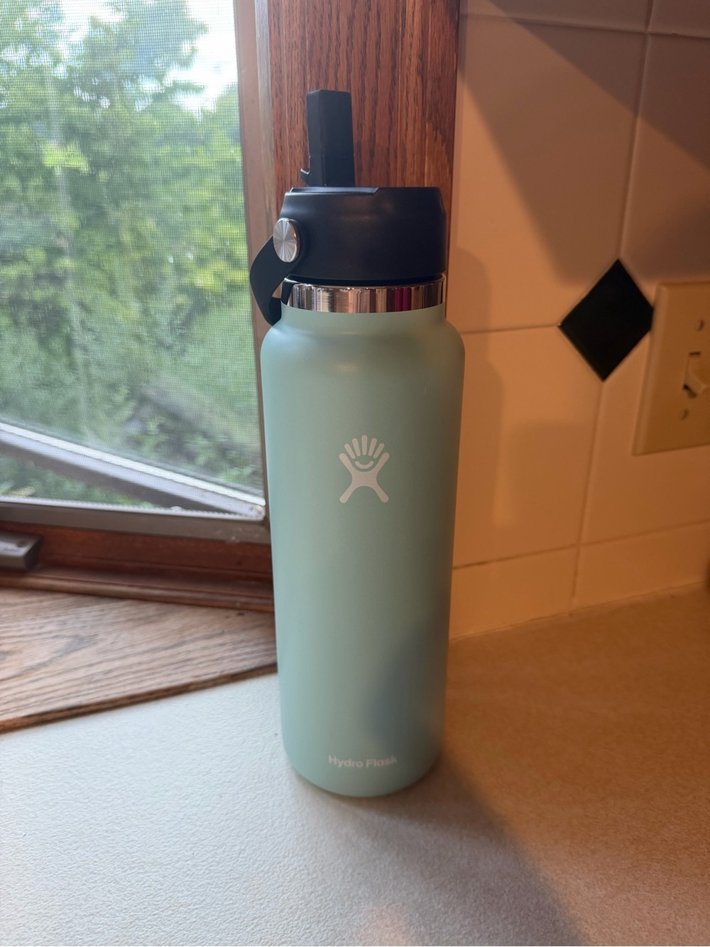 Hydro Flask Dew Blue 40 oz Wide Mouth Bottle